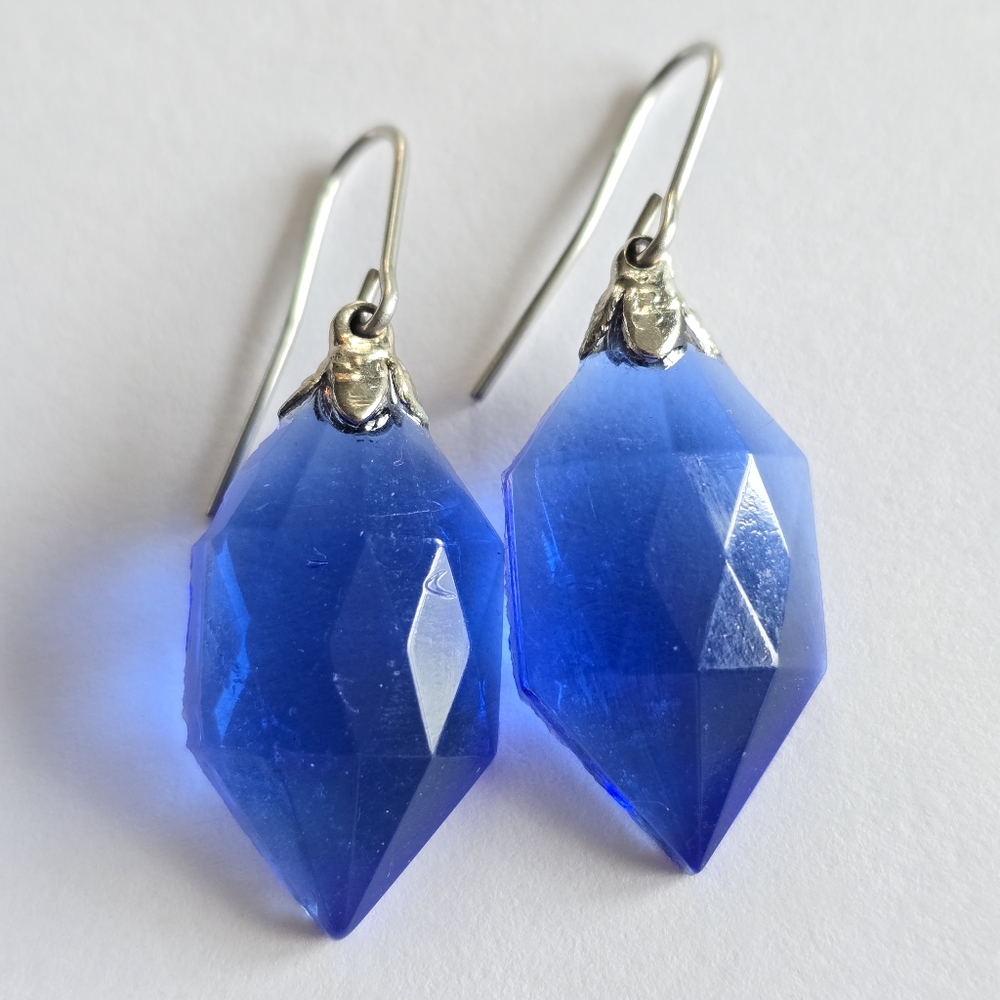 Blue earrings silver tone